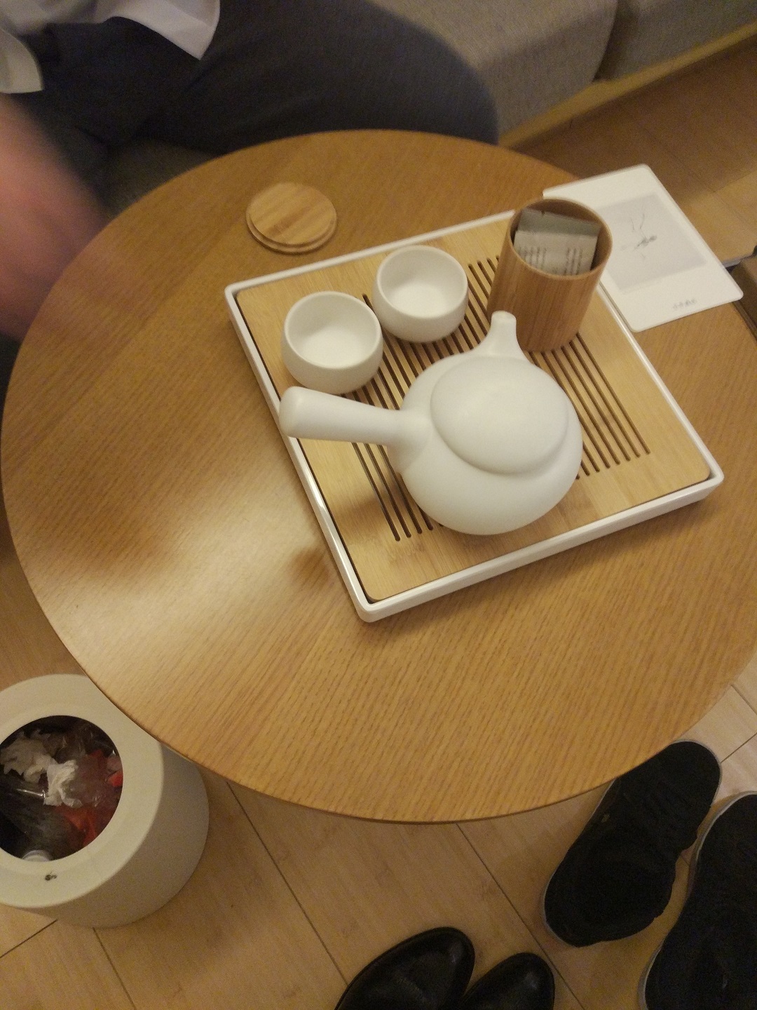 泡茶.jpg