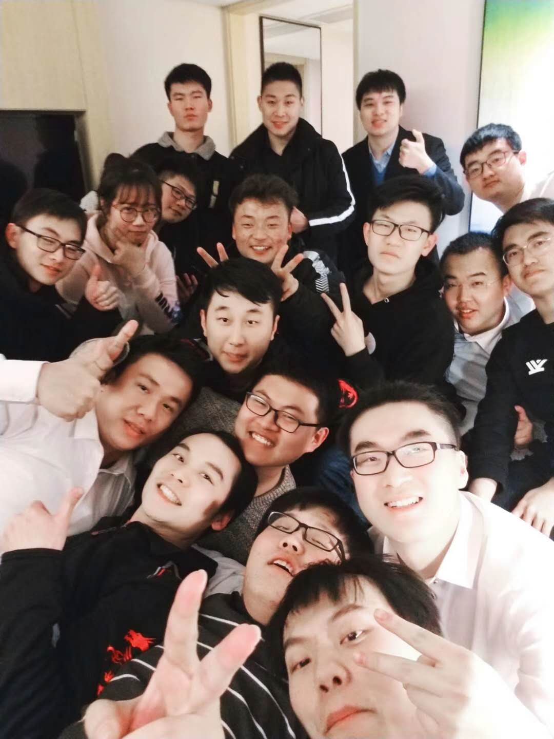 魔都合照.jpg