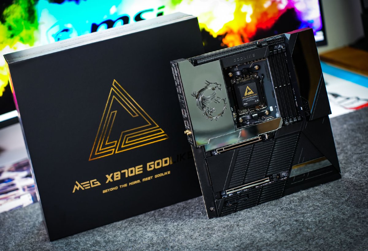 MEG X870.jpg